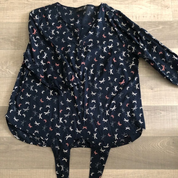 Cute butterfly blouse casual plus size - Picture 1 of 7